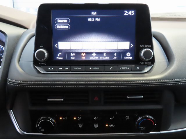 Used 2023 Nissan Rogue S image 24