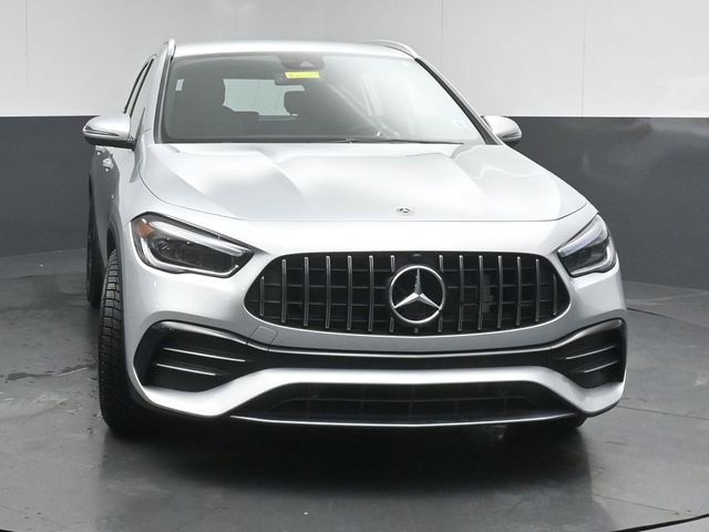Used 2022 Mercedes-Benz GLA 35 AMG 4MATIC image 2