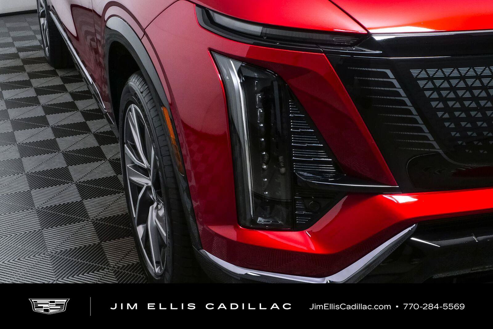 New 2027 Cadillac Vistiq Sport w/ LPO, Floor Liner Package AWD/4WD image 37