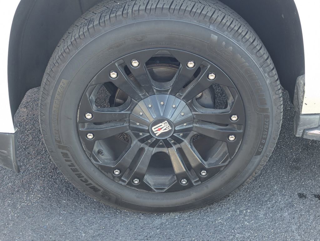 Used 2015 GMC Yukon SLT AWD/4WD image 13