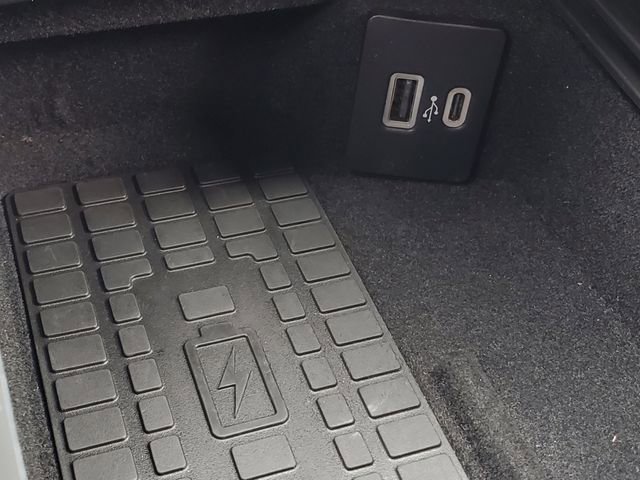 Certified 2023 Lincoln Corsair Reserve w/ Equipment Group 201A image 22