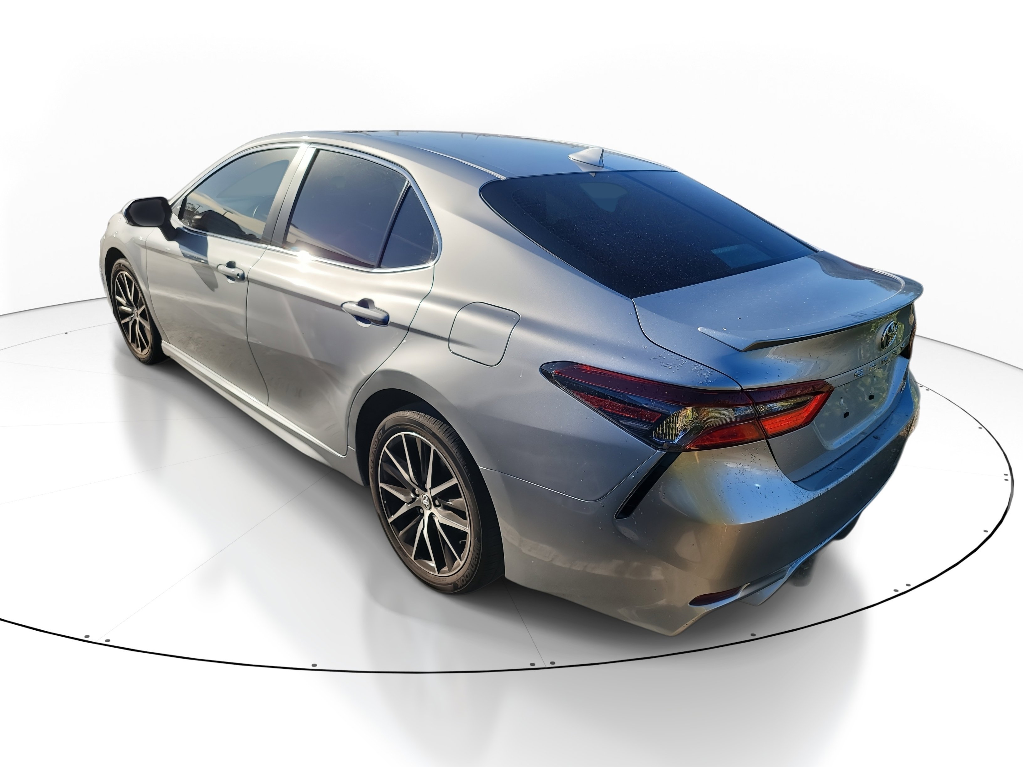 Certified 2024 Toyota Camry SE image 5