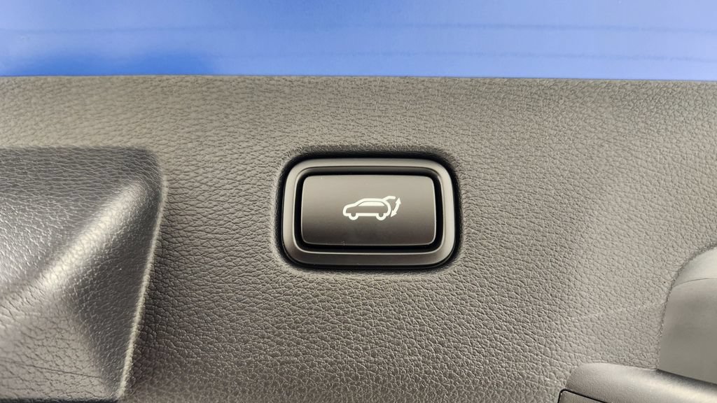New 2026 Kia Sportage X-Line w/ X-Line Premium Package AWD/4WD image 18