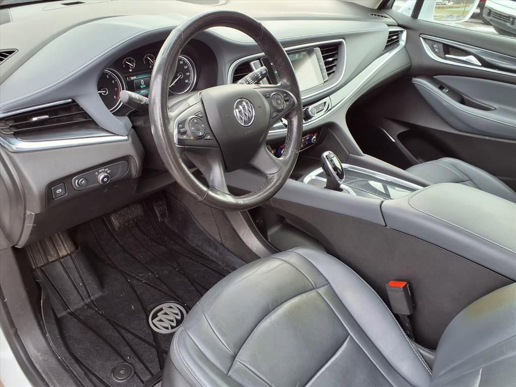 Used 2019 Buick Enclave Premium image 4