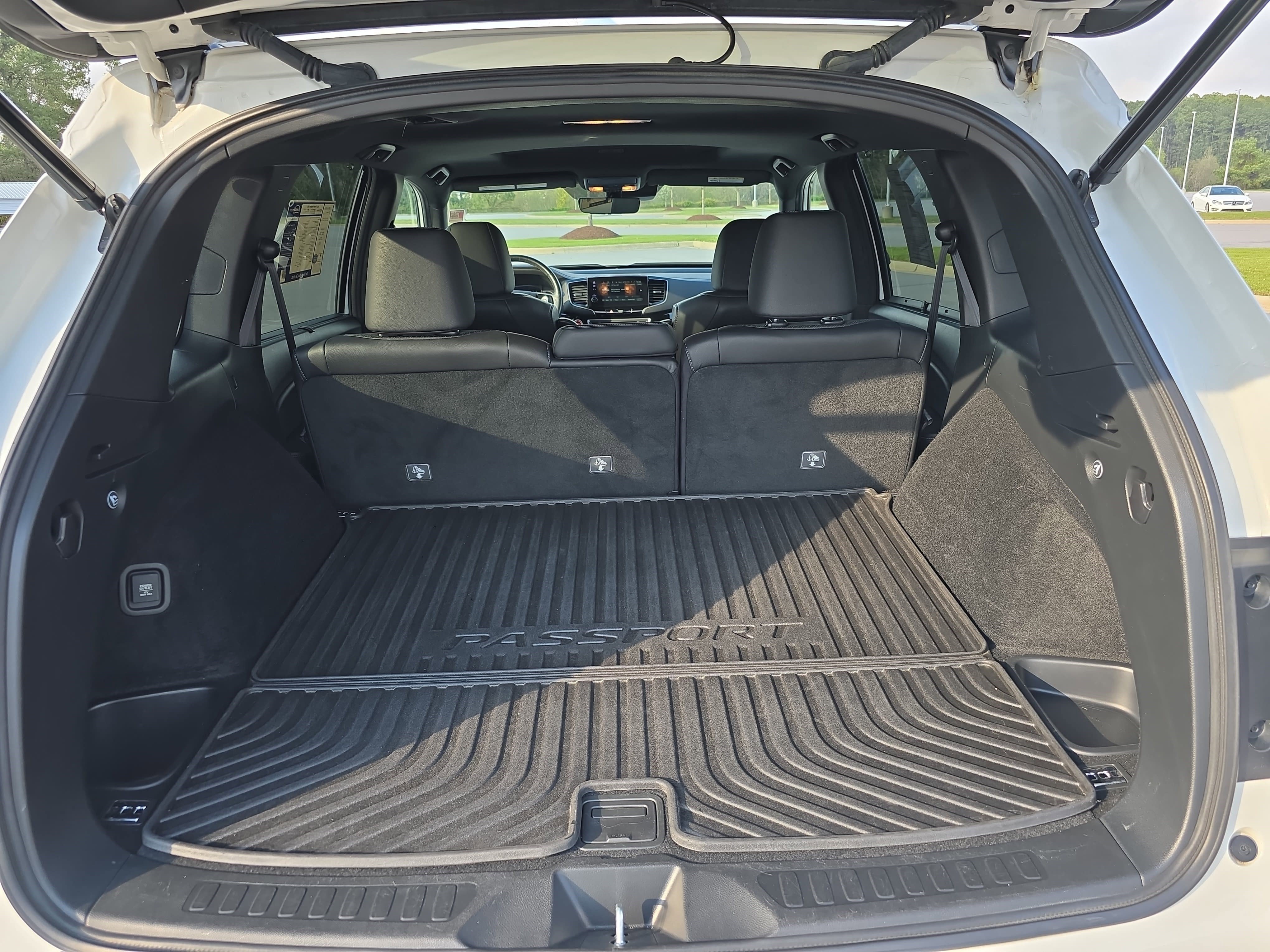 Used 2022 Honda Passport Elite image 12