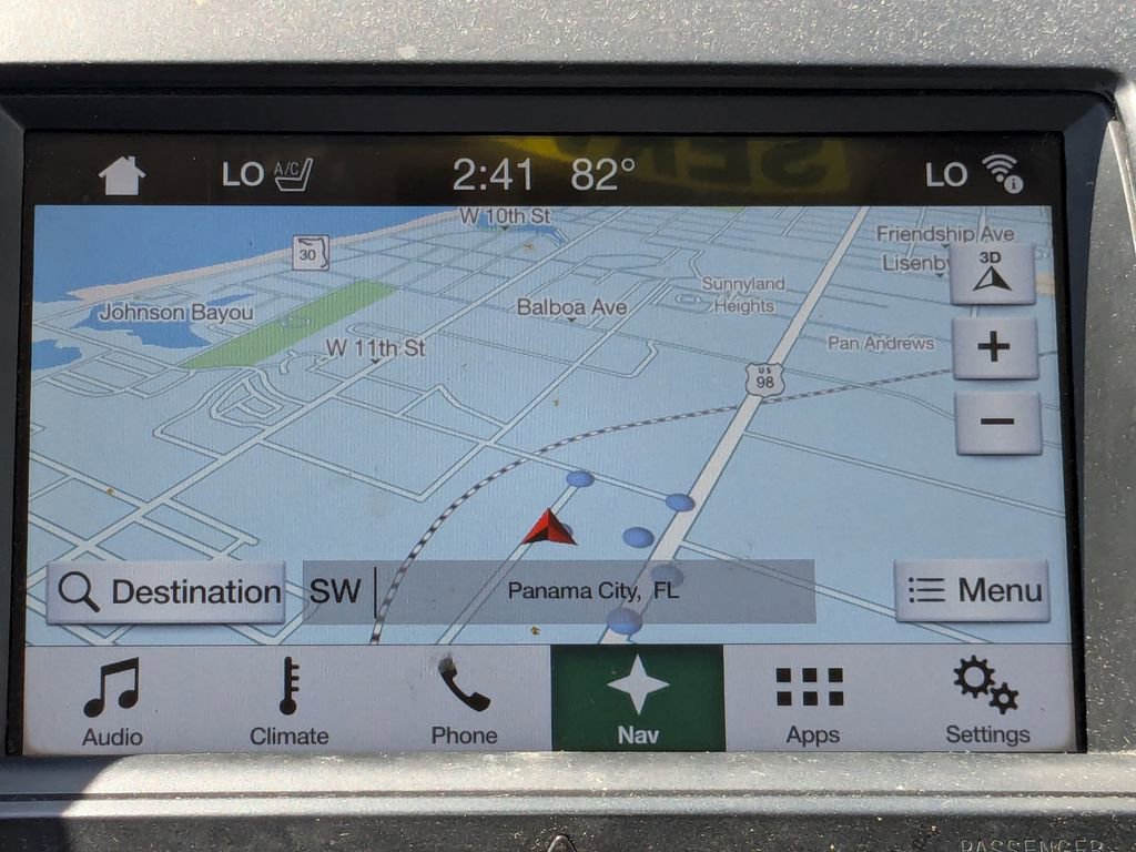 Used 2017 Ford Taurus Limited image 14