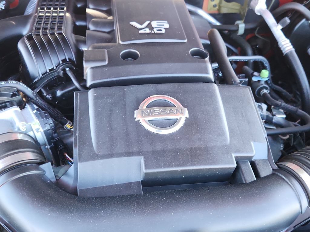 Used 2018 Nissan Frontier PRO-4X AWD/4WD image 15