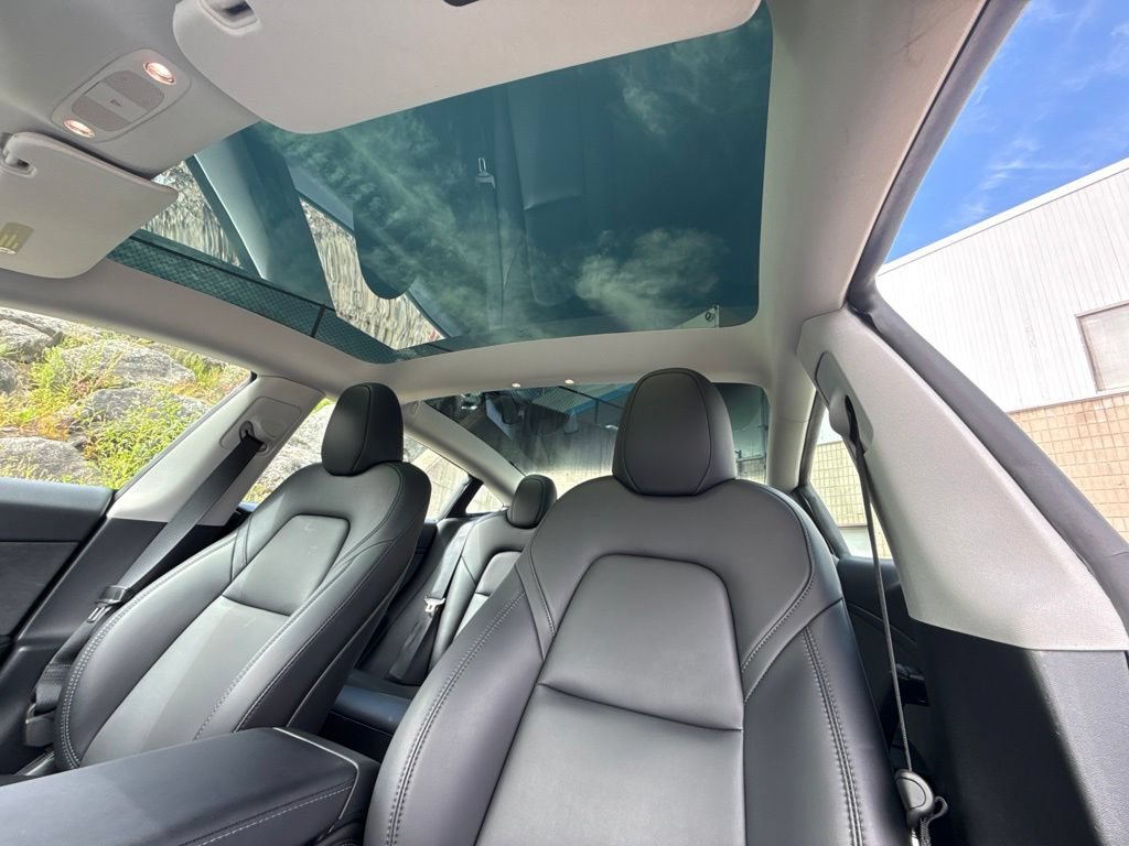 Used 2023 Tesla Model 3 Standard Range RWD image 16