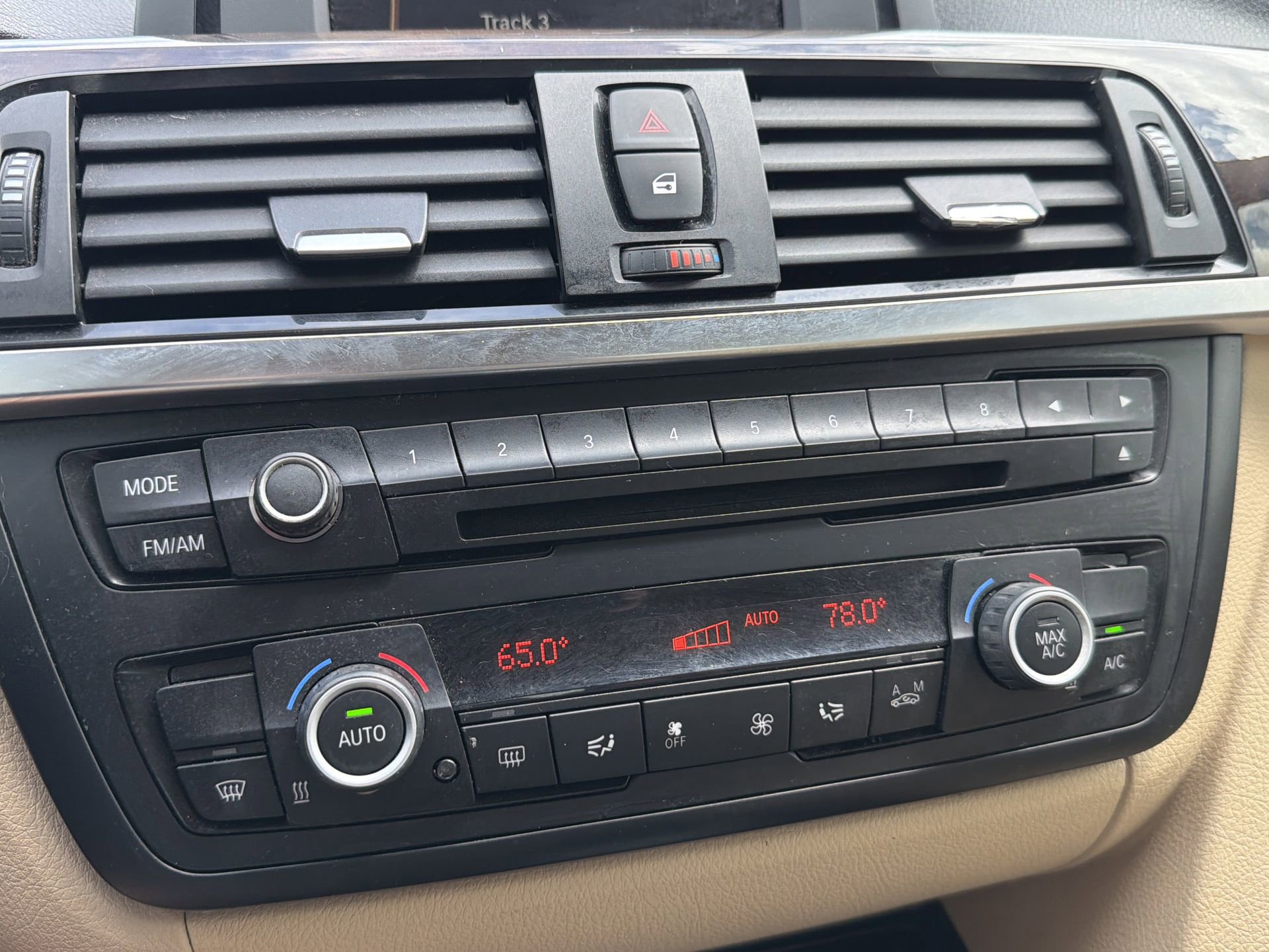 Used 2014 BMW 328i Sedan image 25