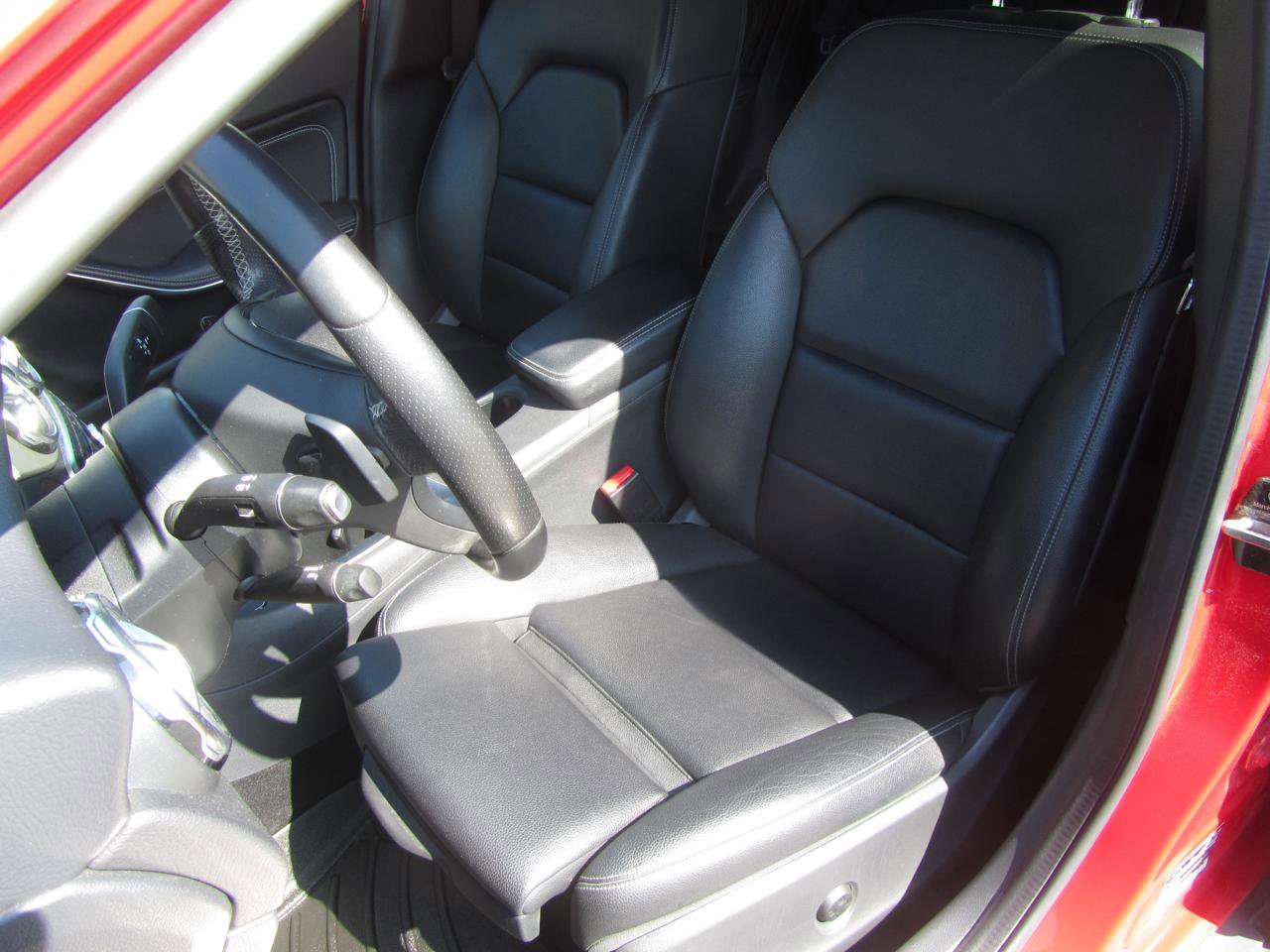 Used 2018 Mercedes-Benz GLA 250 4MATIC image 19