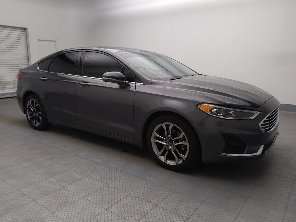 Used 2020 Ford Fusion SEL FWD image 11