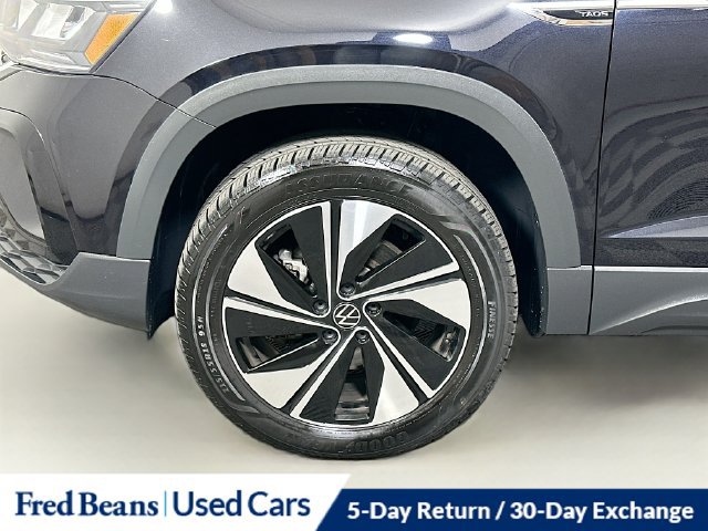 Used 2023 Volkswagen Taos SE AWD/4WD image 33
