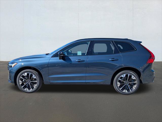 New 2026 Volvo XC90 B6 Core AWD/4WD image 3