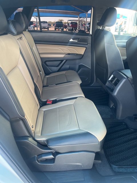 Used 2021 Volkswagen Atlas Cross Sport SE image 10