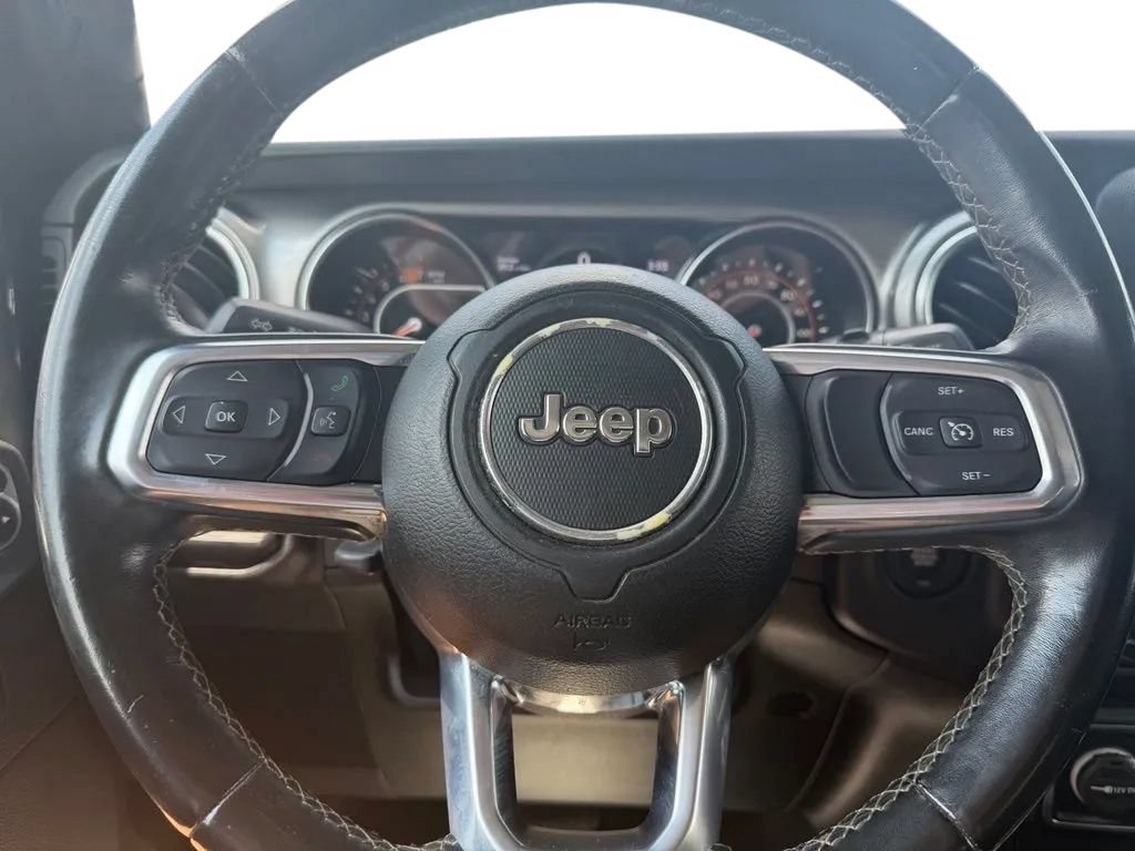 Used 2020 Jeep Wrangler Unlimited Sahara AWD/4WD image 13