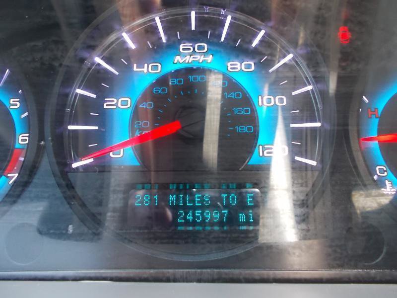 Used 2012 Ford Fusion SEL FWD image 33