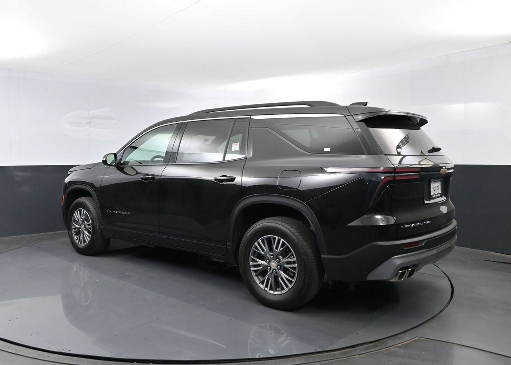Used 2025 Chevrolet Traverse LT AWD/4WD image 25