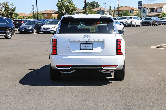 New 2026 Hyundai Palisade Calligraphy FWD image 4