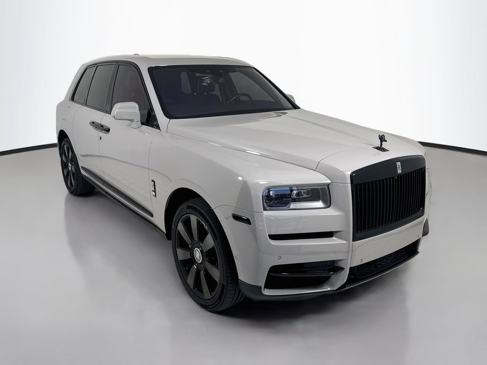 Certified 2021 Rolls-Royce Cullinan AWD/4WD image 1