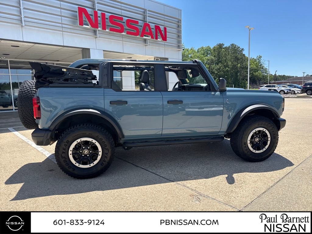 Used 2022 Ford Bronco Black Diamond w/ Sasquatch Package AWD/4WD image 2