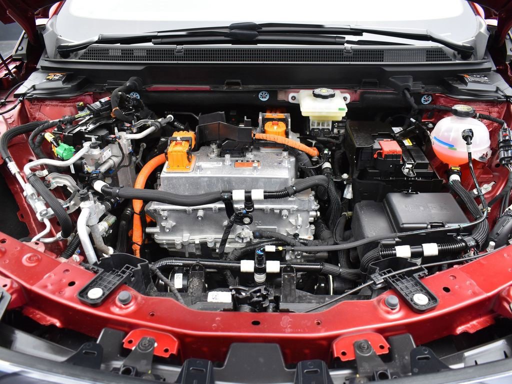 Certified 2025 Cadillac Optiq Sport 2 w/ LPO, Floor Liner Package image 8