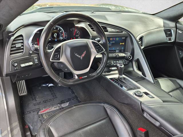 Used 2015 Chevrolet Corvette Z06 w/ 3LZ Preferred Equipment Group RWD image 18