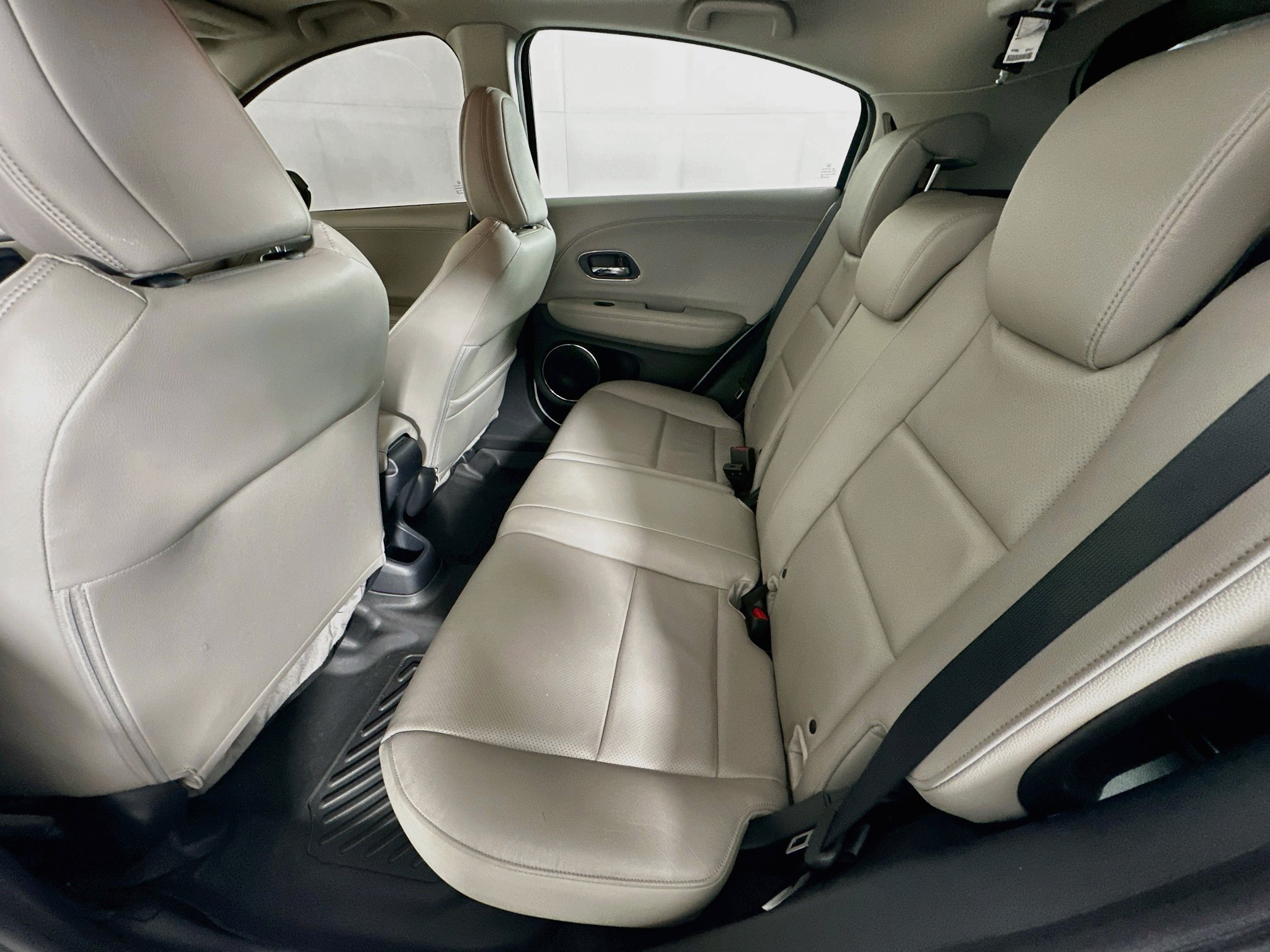 Used 2019 Honda HR-V EX-L image 25
