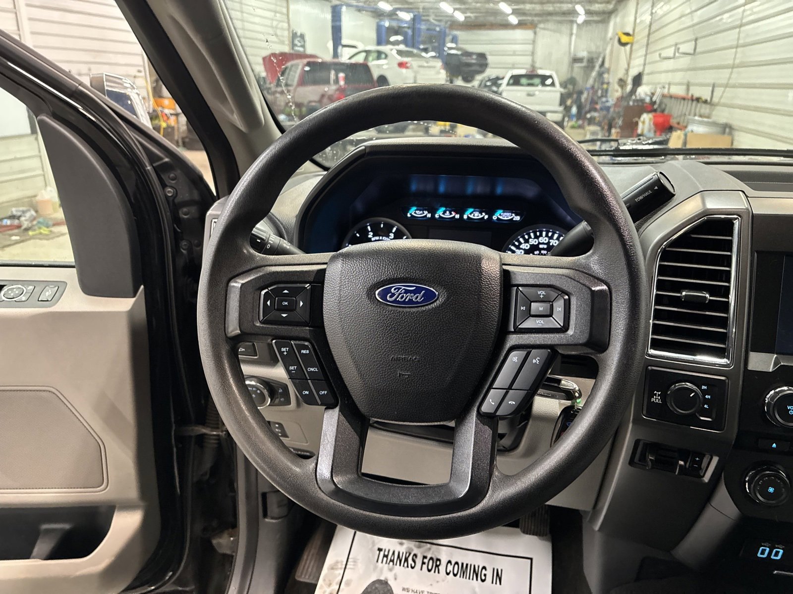 Used 2018 Ford F250 XLT w/ XLT Premium Package image 13