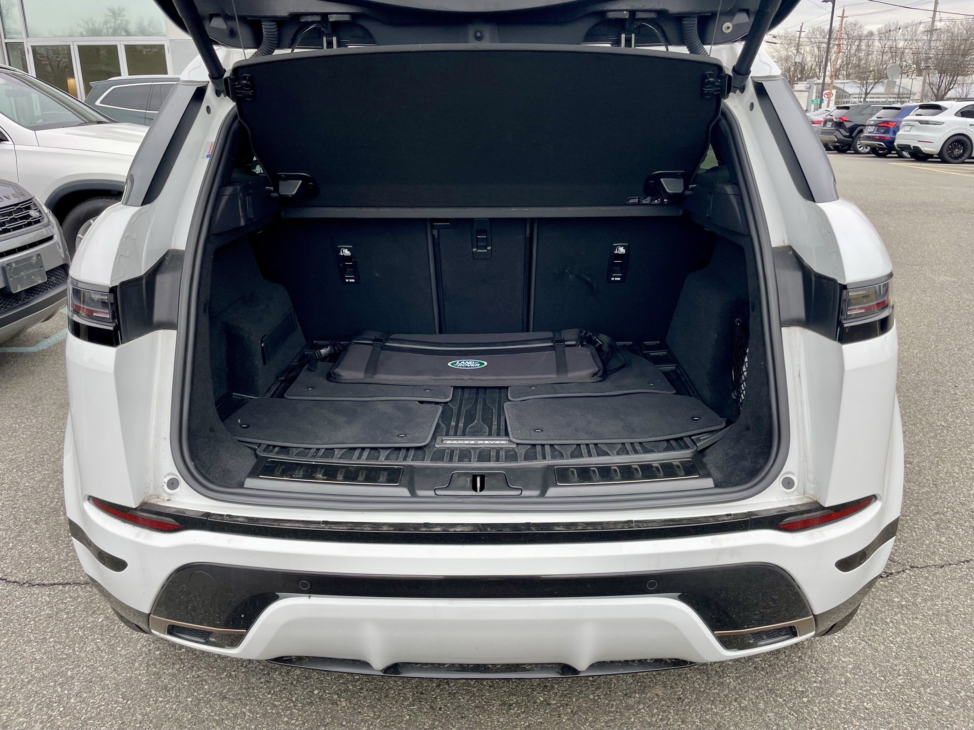 Certified 2024 Land Rover Range Rover Evoque Dynamic SE image 36