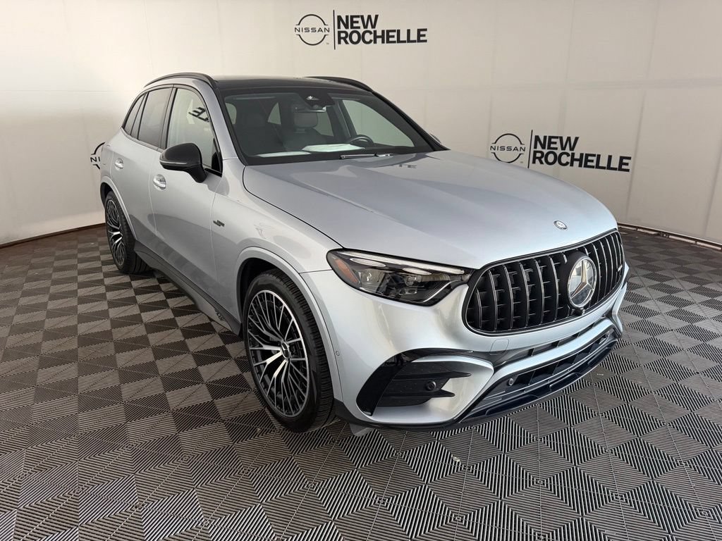 Used 2024 Mercedes-Benz GLC 43 AMG 4MATIC image 3