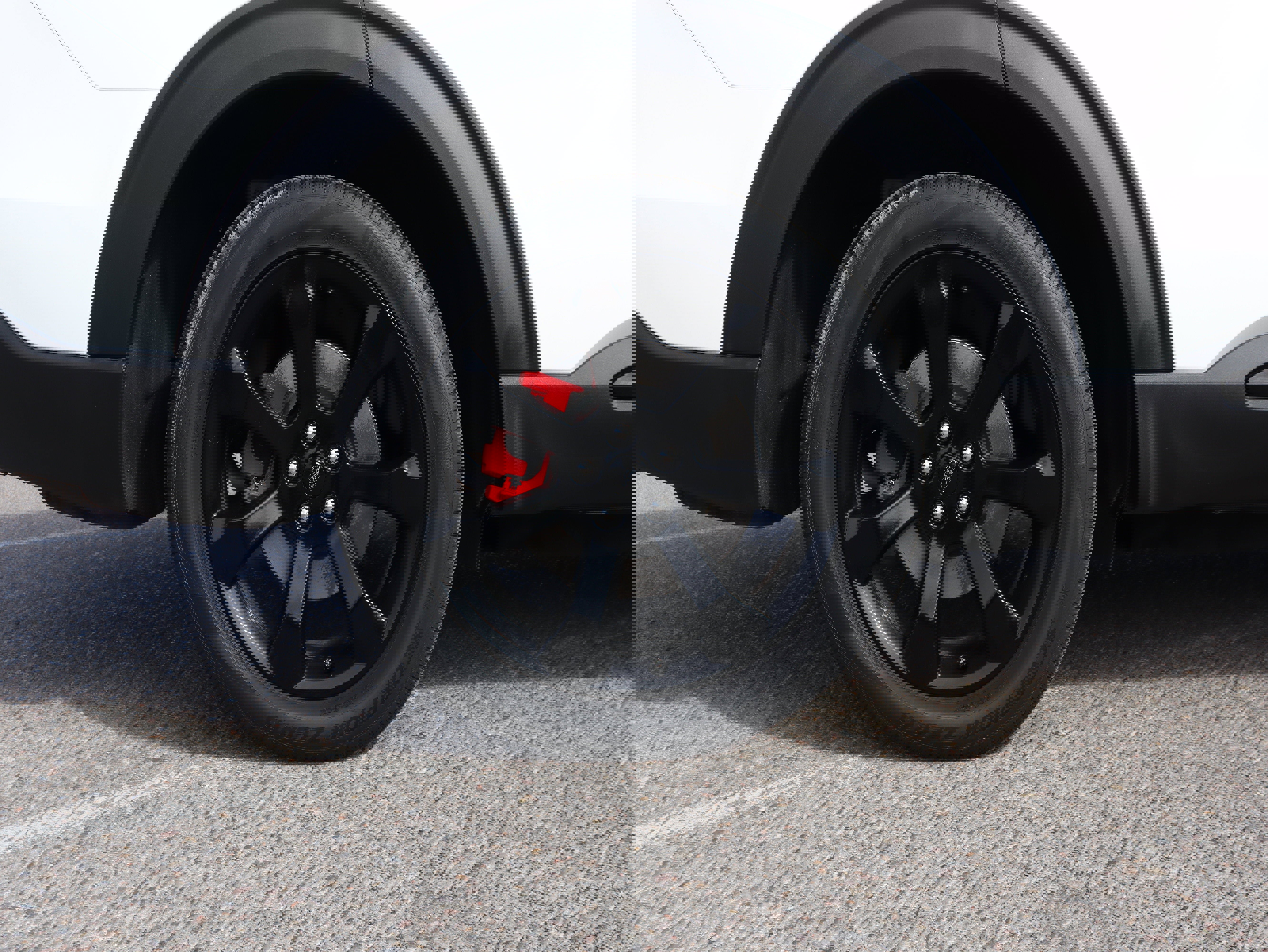 Used 2023 Ford Explorer ST w/ Equipment Group 401A image 12