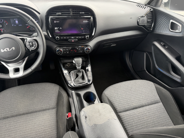Used 2022 Kia Soul EX FWD image 18