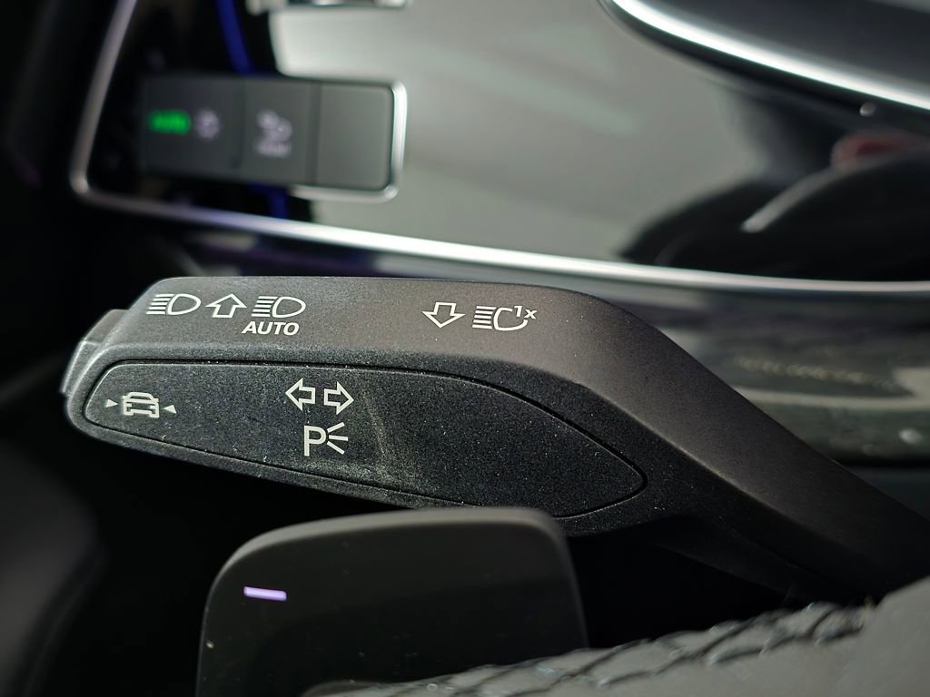 Used 2023 Audi Q7 2.0T Premium Plus w/ Premium Plus Package image 34