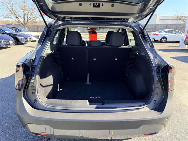 Used 2025 Nissan Kicks S w/ Charging Package image 14