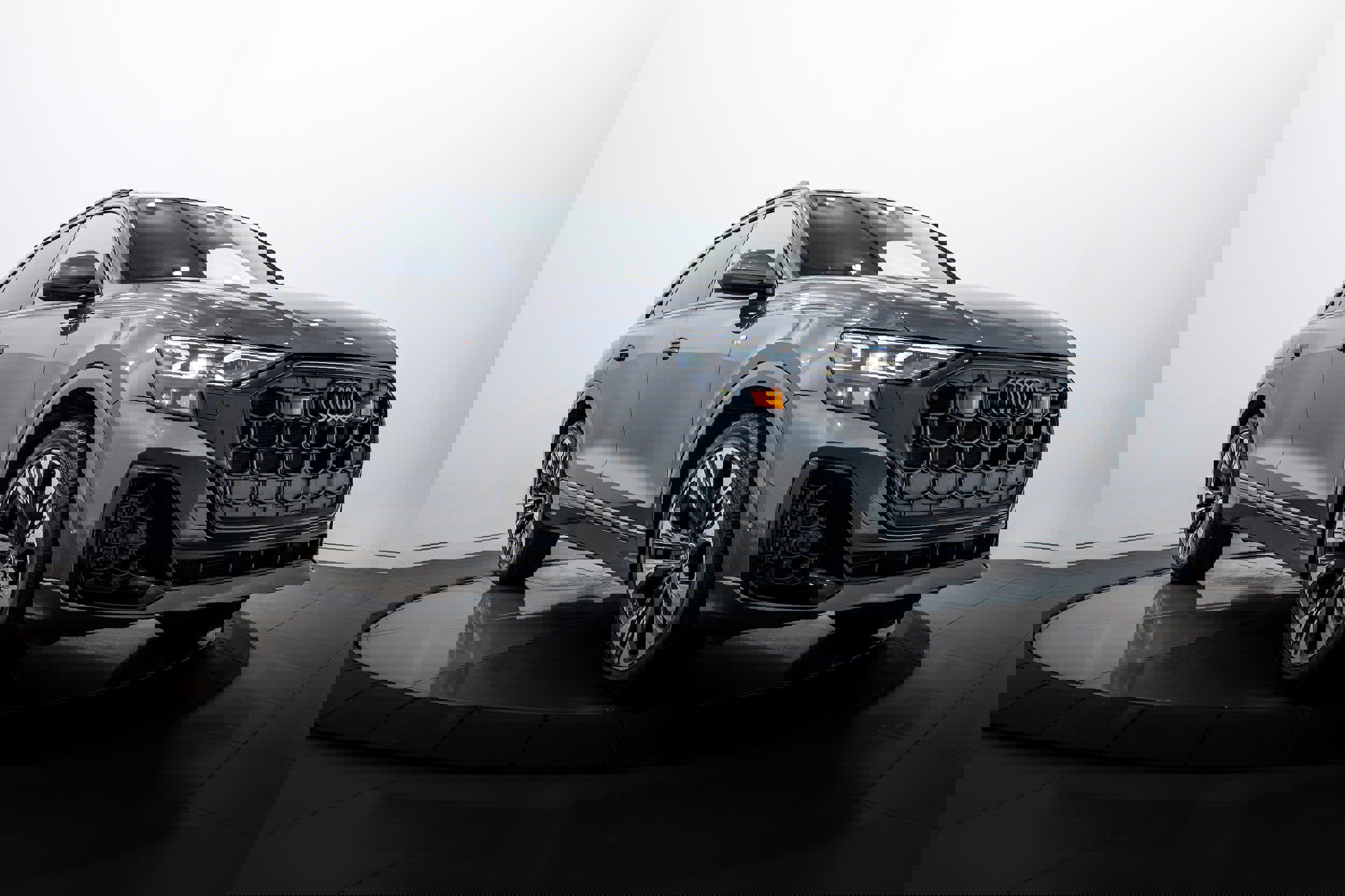 Certified 2025 Audi Q8 Prestige w/ Prestige Package