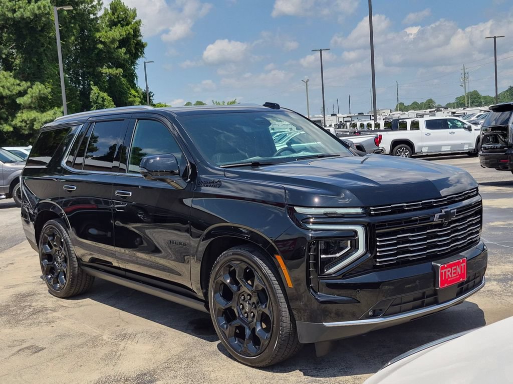 Used 2026 Chevrolet Tahoe High Country AWD/4WD image 3