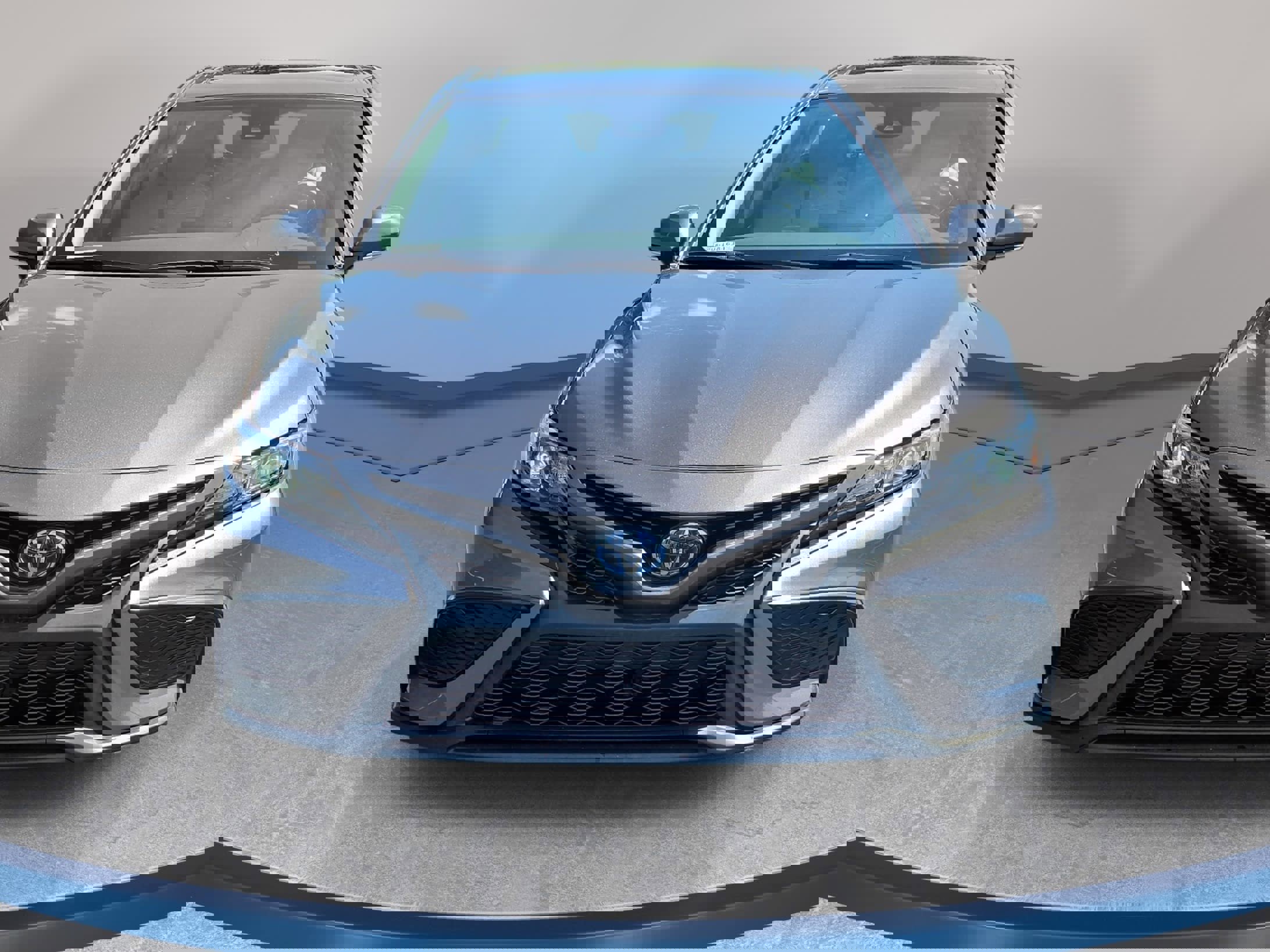 Used 2023 Toyota Camry SE w/ Audio Upgrade Package image 2