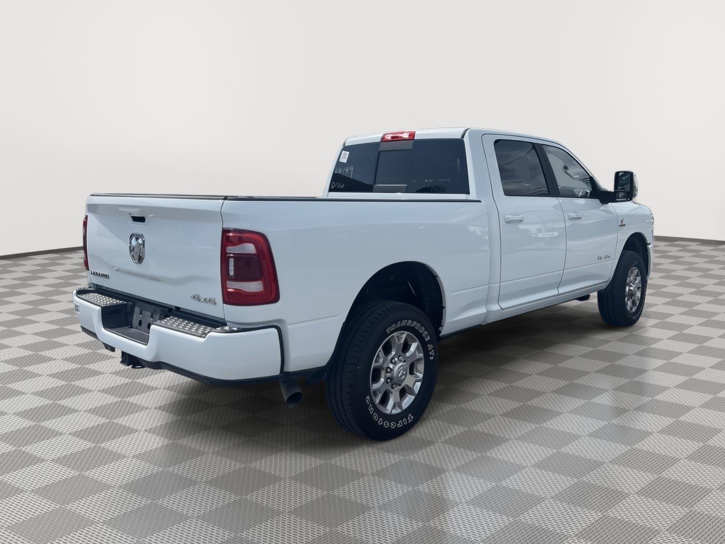 Used 2024 RAM 2500 Laramie image 2
