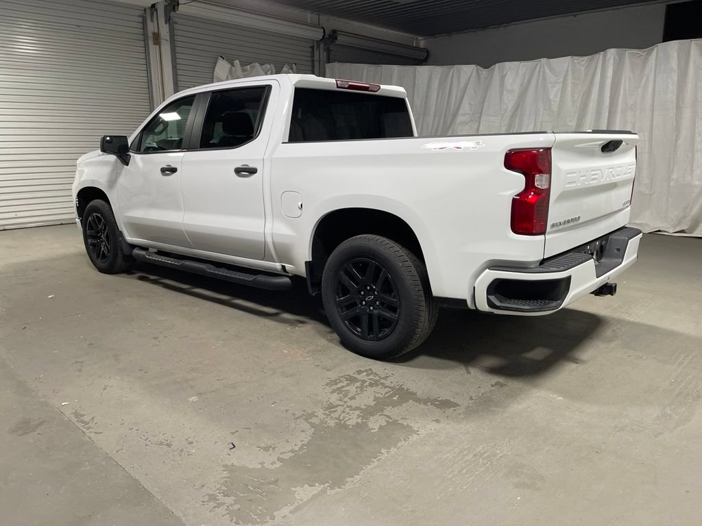 Used 2024 Chevrolet Silverado 1500 Custom AWD/4WD image 5