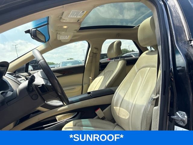 Used 2015 Lincoln MKZ w/ Equipment Group 102A Reserve FWD image 6