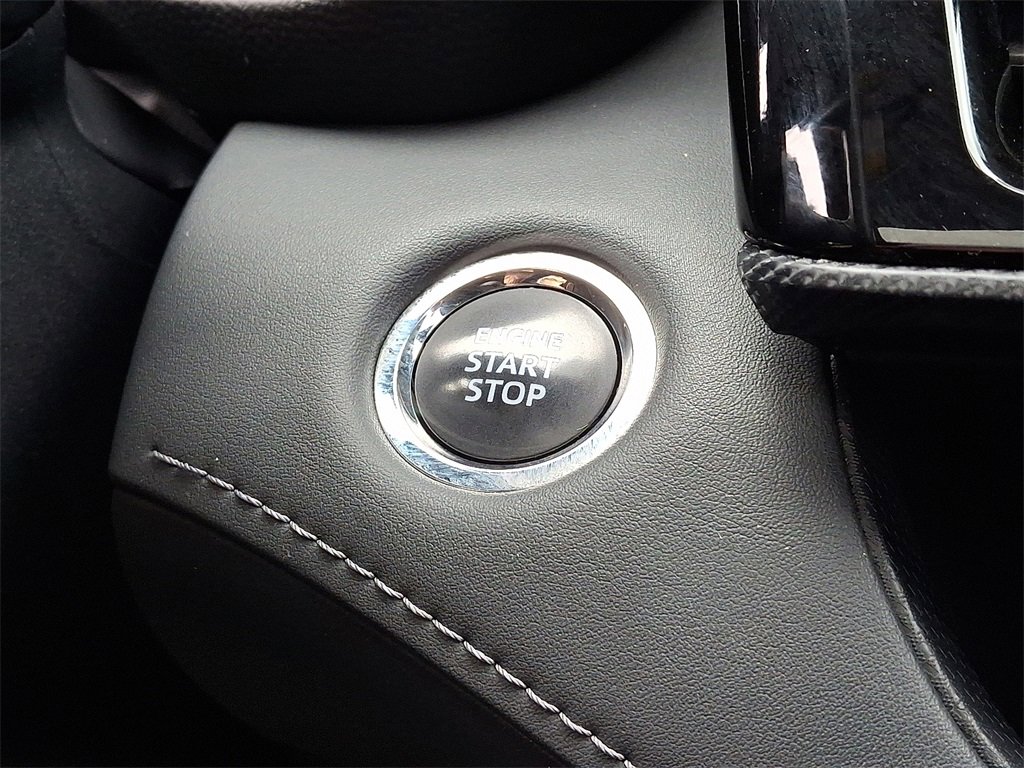 Used 2023 Toyota Highlander XSE image 24