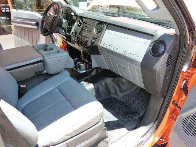 Used 2016 Ford F450 XL w/ Snow Plow Prep Package image 32