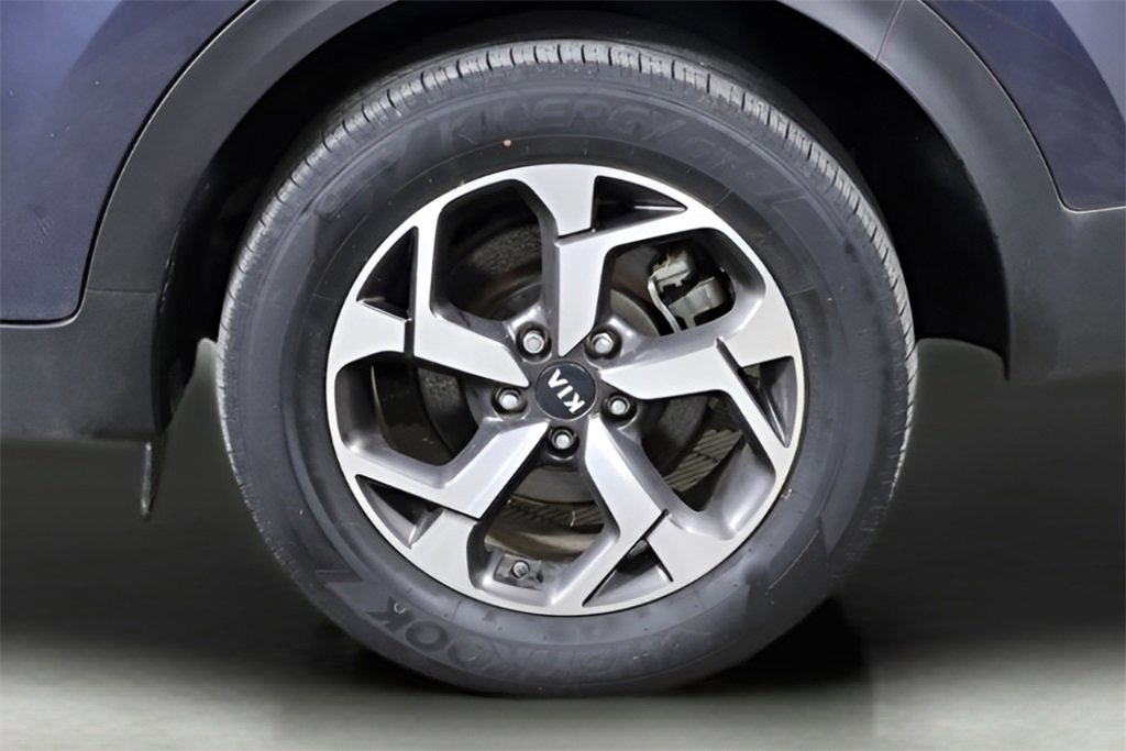 Used 2020 Kia Sportage LX image 20