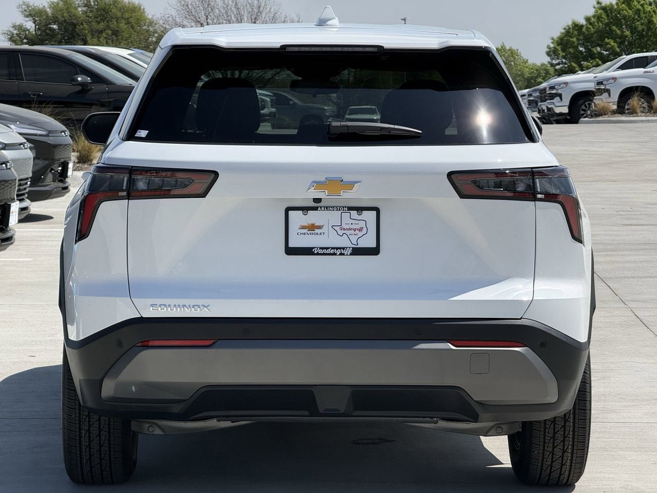 New 2026 Chevrolet Equinox LT FWD image 5