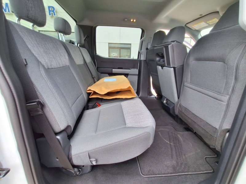 New 2025 Ford F550 4x4 Crew Cab image 23