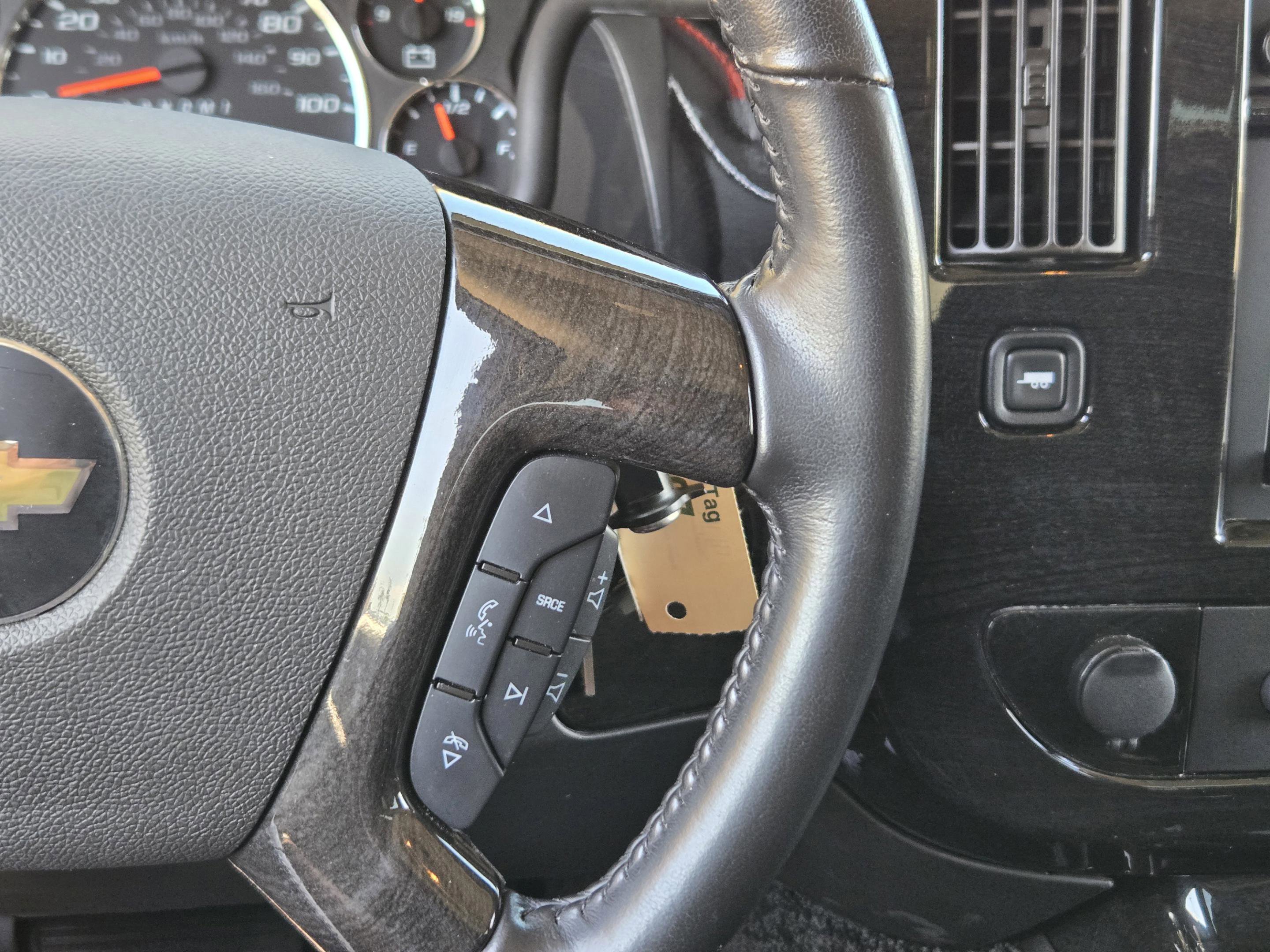 Used 2023 Chevrolet Express 2500 image 36
