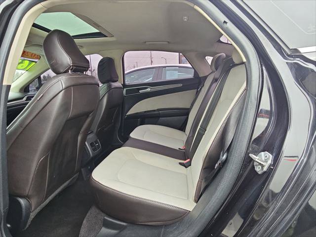 Used 2020 Ford Fusion SE w/ Equipment Group 151A image 20