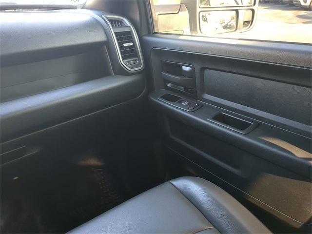 Certified 2024 RAM 3500 Tradesman w/ Chrome Appearance Group image 18