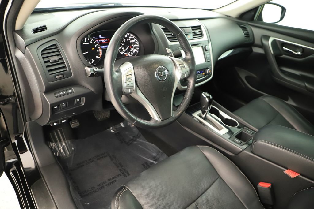 Used 2017 Nissan Altima 2.5 SL w/ 2.5 Technology Package image 15