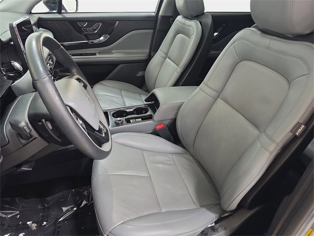 Certified 2022 Lincoln Corsair AWD w/ Premium Package image 12